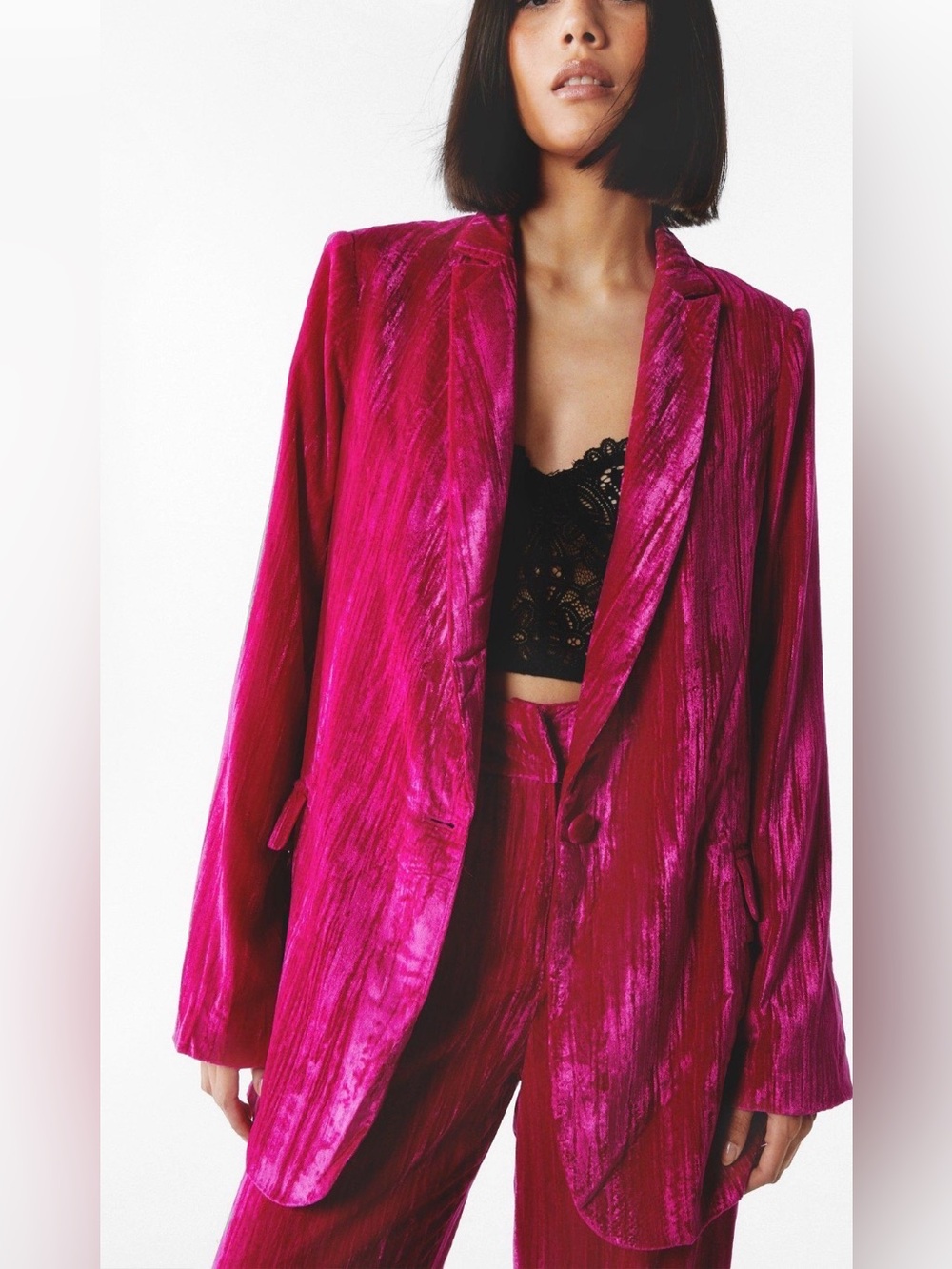 Nasty Gal NWT Fuchsia Velvet Blazer (mix31)